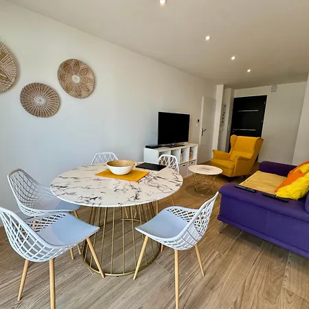 Maison Neuve 5 Personnes - Proche De La - Ext